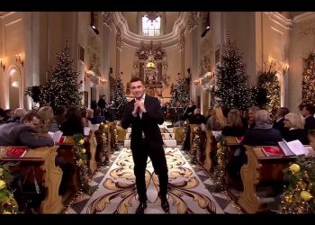 Tak kolędy nie wykonał jeszcze nikt. Internauci zachwyceni występem Bednarka [WIDEO]