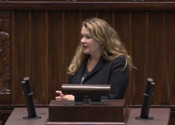 Piekarska chce emerytur dla psów z policji i wojska