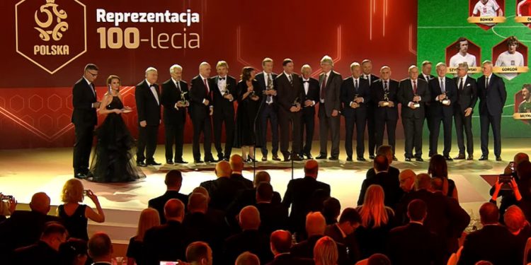 Jan Tomaszewski wyszedł z gali 100-lecia PZPN