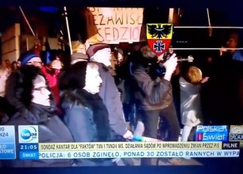 Wpadka TVN24. W relacji z Wrocławia pokazali nazistowski herb