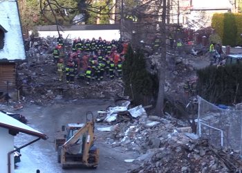 Wybuch gazu w Szczyrku. Firma wykonująca pracę przy budynku wydała oświadczenie