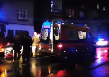 Gniezno: Rodzina przechodziła na pasach. Wjechał w nią samochód