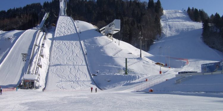 Skandal podczas Turnieju Czterech Skoczni. Organizatorzy odpowiadają