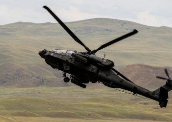 Ataki rakietowe w Iraku. Pociski spadły na amerykańską bazę i ambasadę