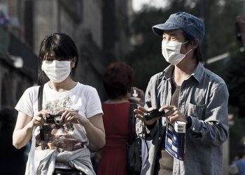 Chiny. Tajemniczy wirus zakaża coraz więcej osób!