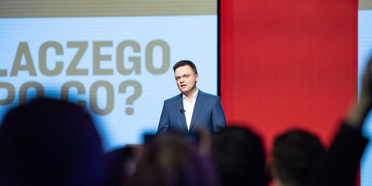 Hołownia przedstawił jednego z doradców. „O pieniądzach wie wszystko”