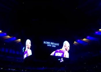 Drużyny NBA uczciły pamięć Koby’ego Bryanta. Mecze rozpoczęły od charakterystycznego błędu [WIDEO]