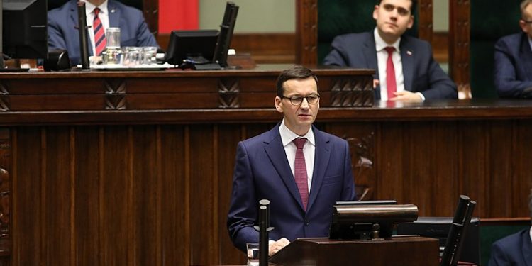 Morawiecki: „Nie możemy dać sobie pluć w twarz”