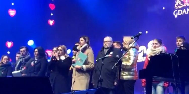 Wyjątkowy finał WOŚP w Gdańsku. Głos zabrała Magdalena Adamowicz: Paweł jest ze mną [WIDEO]