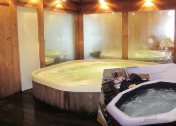 jacuzzi basen z wodą