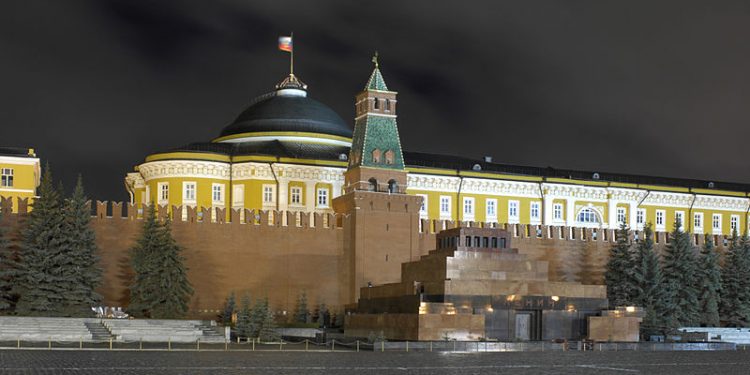 Rosyjski senator skandalicznie o Polsce: „Sięgnęła dna”