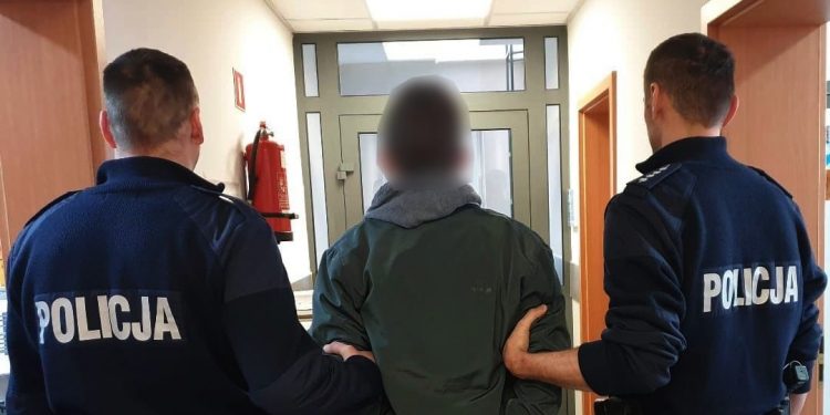 16-latek napadł na sklep i ukradł… słodycze. Grozi mu surowa kara