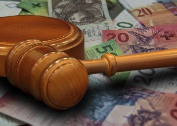 Nowe pytania do TSUE: Frankowicze mogą być spokojni. Banki nie mogą zawieszać postępowań