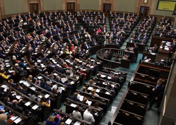 sejm parlament posłowie