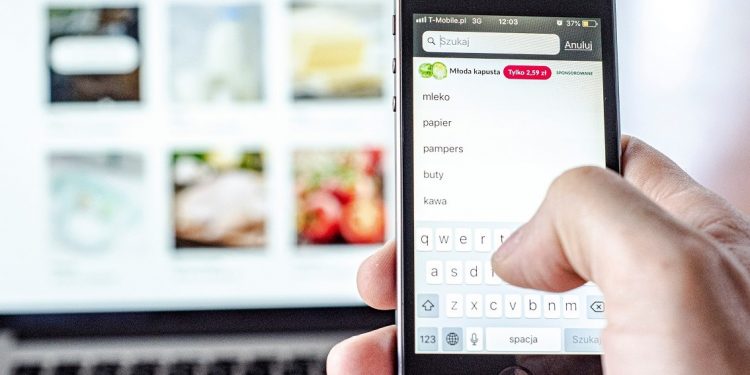 W 2019 roku Polacy najczęściej szukali w promocji masła, cukru i mleka. Popularne były też artykuły dla dzieci