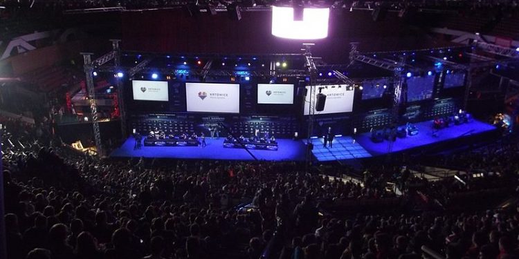 IEM w Katowicach bez publiczności. Widzowie „szturmują” Spodek