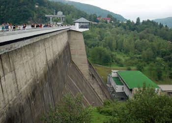 Skoczył z zapory w Solinie. Nie udało się go uratować
