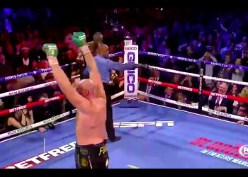 Deontay Wilder pokonany! Tyson Fury nowym mistrzem świata [WIDEO]