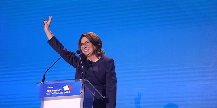 Julia Pitera krytycznie o Kidawie-Błońskiej. „Jakby to powiedzieć…”