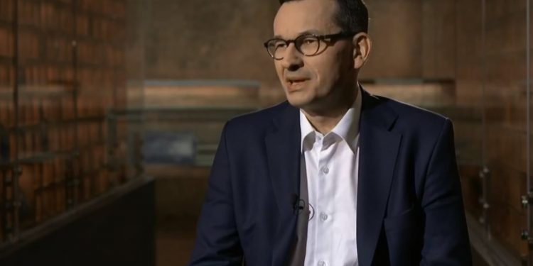 Mocny wywiad z Mateuszem Morawieckim. „Czytałem wiele absurdów (…), ale prezydent Putin przebił wszystko” [WIDEO]