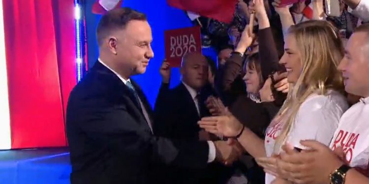 Kaczyński na inauguracji kampanii prezydenckiej. „Nie musimy marzyć. Mamy Andrzeja Dudę”