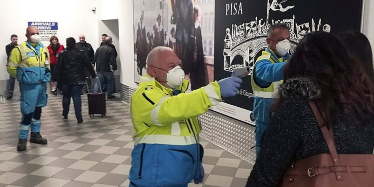 Dyrektor szpitala: „Koronawirus to biologiczna III wojna światowa”