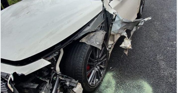 Mechanik miał tylko wymienić olej. Skasował luksusowe Infiniti