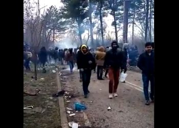 Migranci dotarli do granicy grecko-tureckiej. Doszło do starć