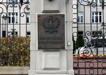 Nie żyje pracownik Ministerstwa Sprawiedliwości. Miał koronawirusa