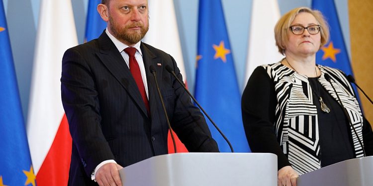 Koronawirus w Polsce. Minister zdrowia: Za tydzień dojdziemy do tysiąca zarażonych
