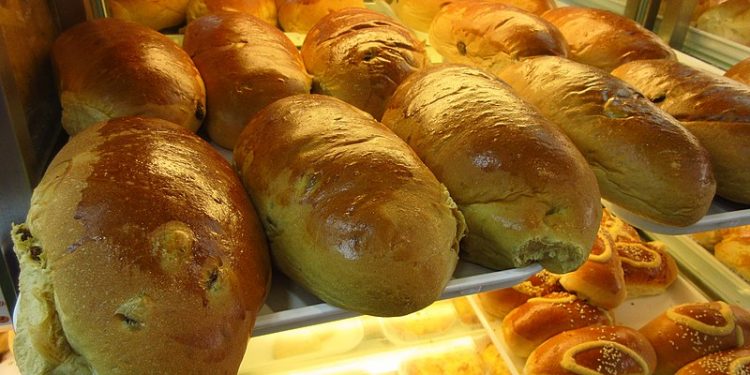 Zakaz handlu w niedzielę złagodzony przez koronawirus