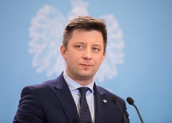 Koronawirus. Dworczyk o zapasach: „Warto mieć podstawowe produkty”