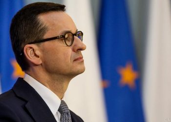 „SE”: Minister z podejrzeniem koronawirusa! Przechodzi testy