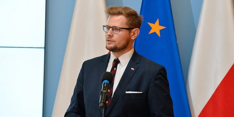 Minister środowiska ma koronawirusa. „Test dał wynik pozytywny”
