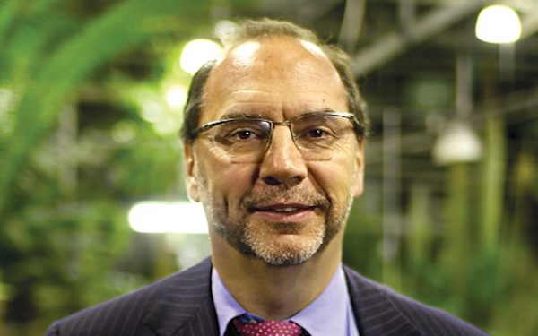 Odkrył Ebolę. Teraz mówi, że koronawirus może być znacznie groźniejszy