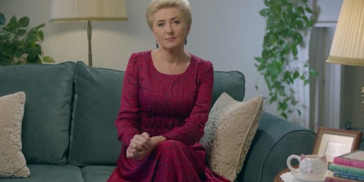 Koronawirus w Polsce. Pierwsza Dama zabrała głos. Zaapelowała m.in. do uczniów [WIDEO]