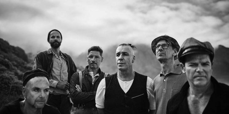 Wokalista Rammstein Till Lindemann ma koronawirus