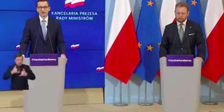 Koronawirus: Rząd wprowadza nowe ograniczenia! Jest pełna lista