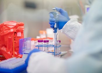 Koronawirus powróci z większą siłą jeszcze w tym roku?! Eksperci alarmują