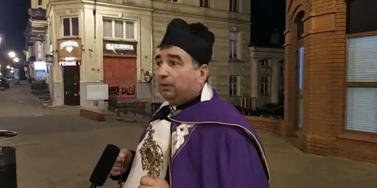 Ks. Matuszny dostał zakaz od biskupa. Koniec procesji po Lublinie