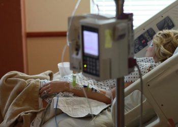 szpital chora kobieta