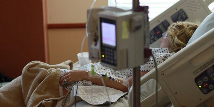 szpital chora kobieta