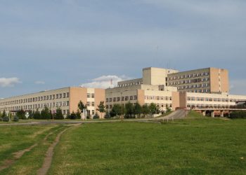 Dyrektor szpitala przekształconego w zakaźny podała się do dymisji. „Nie wezmę odpowiedzialności”