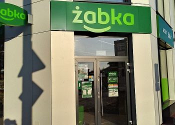 Żabka przeznaczy miliony na walkę z koronawirusem! Podali kwotę