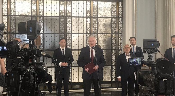 Gowin twierdzi, że Morawiecki i Szumowski zgadzali się z nim. Wyciekł list