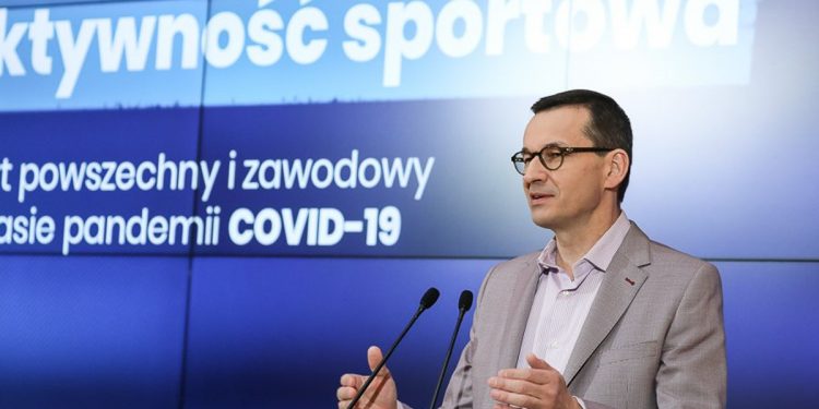 Morawiecki ogłasza „odmrożenie” sportu. Kilka etapów