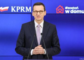 Morawiecki: Wszystkie obostrzenia przedłużone