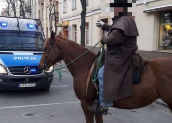 Kielce. Pijany jeździł konno w centrum miasta
