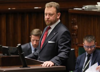 minister zdrowia łukasz szumowski