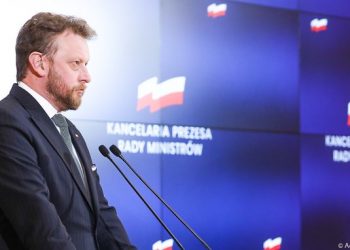 Ministerstwo Zdrowia zmienia sposób raportowania o koronawirusie